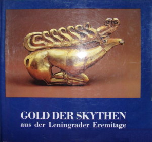 Gold der Skythen aus der Leningrader Eremitage. Ausstellung des Bundesministeriums für Wissenschaft und Forschung im Künstlerhaus Wien, 30. November 1988 bis 26. Februar 1989. Wien: Antikensammlung des Kunsthistorischen Museums. 1988.